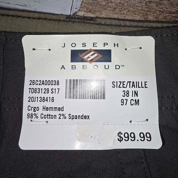 Joseph Abboud Cargo Shorts (US 38" Waist) - Picture 3 of 5